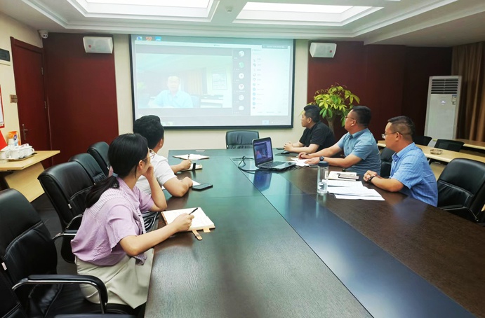 南昌市政建設(shè)召開《江西省建筑工人實(shí)名制管理服務(wù)信息平臺操作指南》培訓(xùn)會(huì)