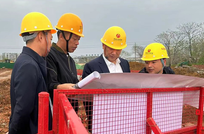 徐旭調(diào)研南昌高鐵東站新區(qū)交通路網(wǎng)工程品質(zhì)提升落實(shí)情況 徐旭調(diào)研南昌高鐵東站新區(qū)交通路網(wǎng)工程品質(zhì)提升落實(shí)情況