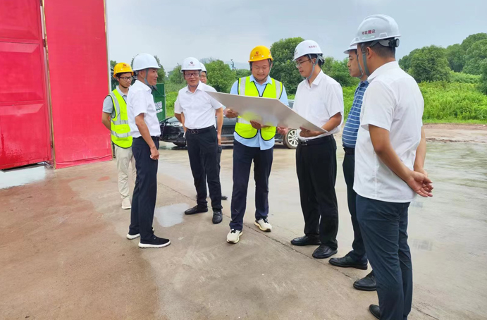 市政公用集團(tuán)副總經(jīng)理?xiàng)铋e冬到我司杭政儲出(2023)4號地塊項(xiàng)目調(diào)研安全生產(chǎn)工作 市政公用集團(tuán)副總經(jīng)理?xiàng)铋e冬到我司杭政儲出(2023)4號地塊項(xiàng)目調(diào)研安全生產(chǎn)工作