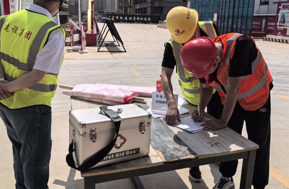 南昌市政建設(shè)集團(tuán)開展年中質(zhì)量安全大檢查 16個項目發(fā)現(xiàn)18項優(yōu)秀實踐